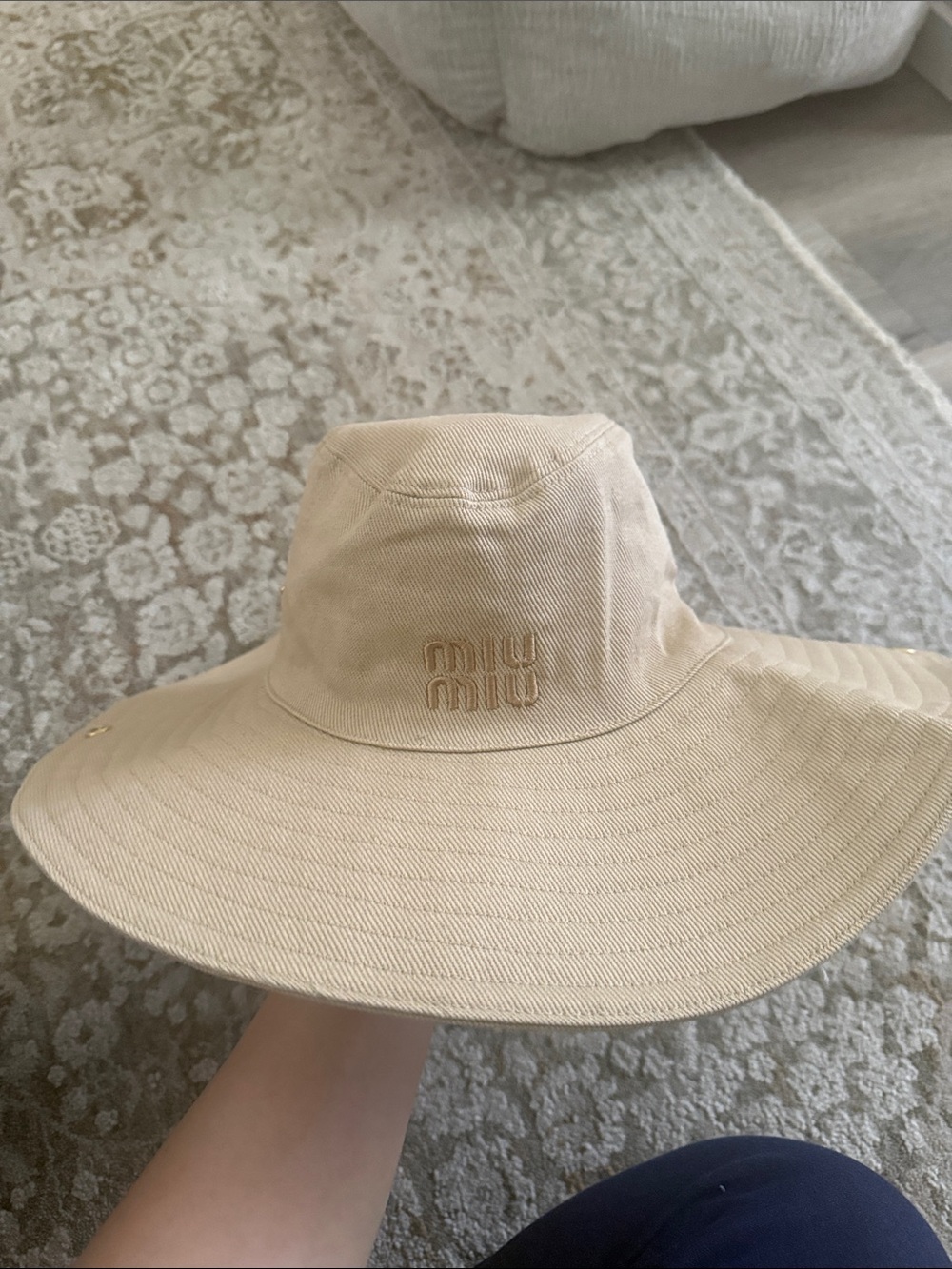 Miu Miu Cream Wide-Brim Sun Hat with Embroidered Logo - Picture 2 of 4